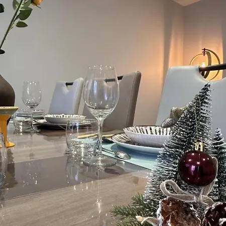 Hébergement de vacances Paisible Avec Jardin Et Animaux Acceptés En Allier - Fr-1-489-618