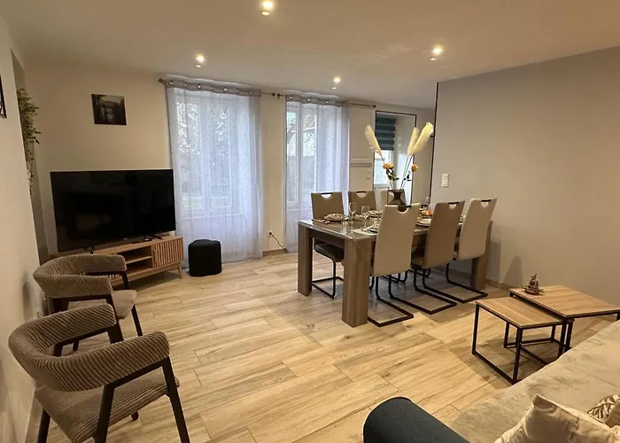 Paisible Avec Jardin Et Animaux Acceptés En Allier - Fr-1-489-618 Hébergement de vacances Buxières-les-Mines